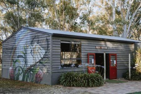 Tiny House 10 At Grampians Edge Βίλα Dadswells Bridge Εξωτερικό φωτογραφία